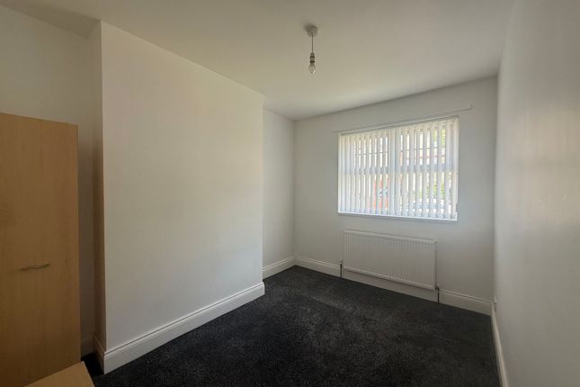 19, Bilbrough Gardens, Newcastle upon Tyne photo 5