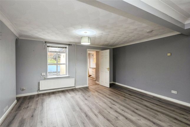 68, Swansea photo 4