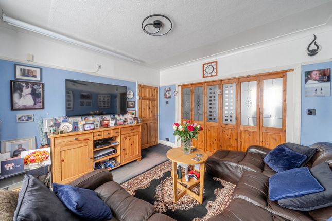 12, Whitehall Road, Thornton Heath photo 4