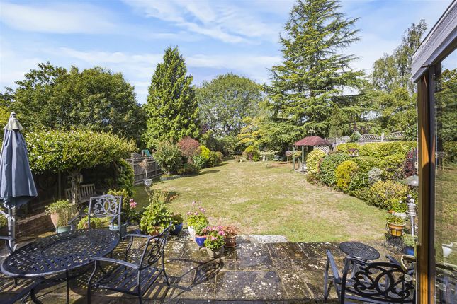 18, Beechy Lees Road, Otford photo 3