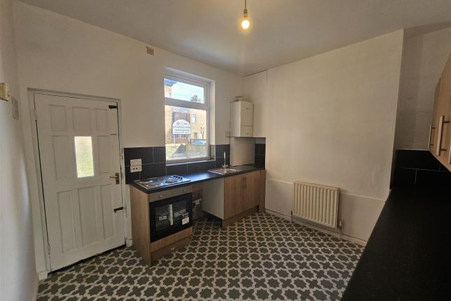 3, Capital Road, Manchester photo 4