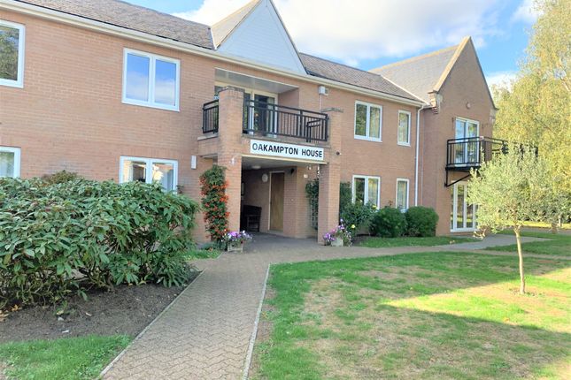 Thumbnail Flat to rent in East Barton Road, Great Barton, Bury St. Edmunds