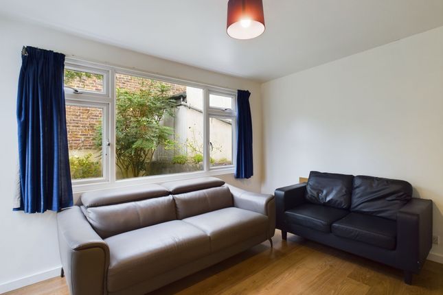 199 Elm Grove, Brighton photo 2