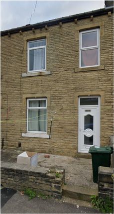 Thumbnail Terraced house to rent in Moor End Road, Huddersfield