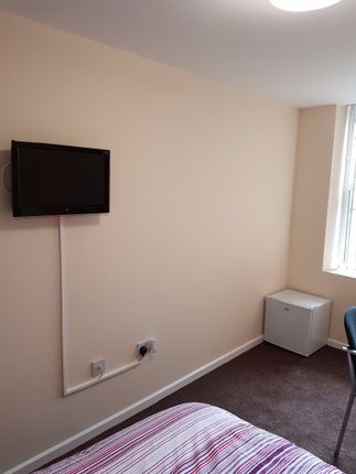 Rm10 Biscayne House,, 16 Longside Lane (On Campus), Bradford photo 3
