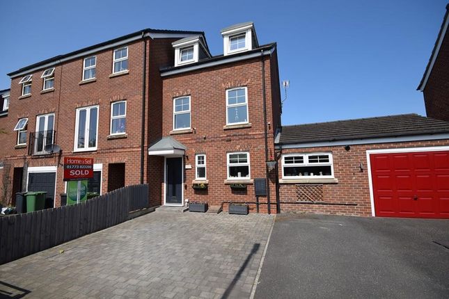 Thumbnail Town house for sale in Thornhill Avenue, Belper