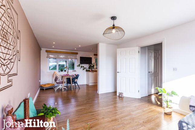1A, Kenilworth Close, Brighton photo 4
