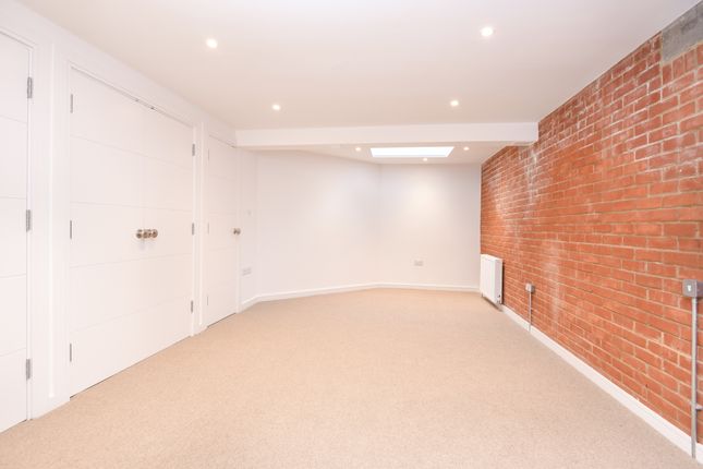 Unit 5 Bell House,, Elm Grove, London photo 3