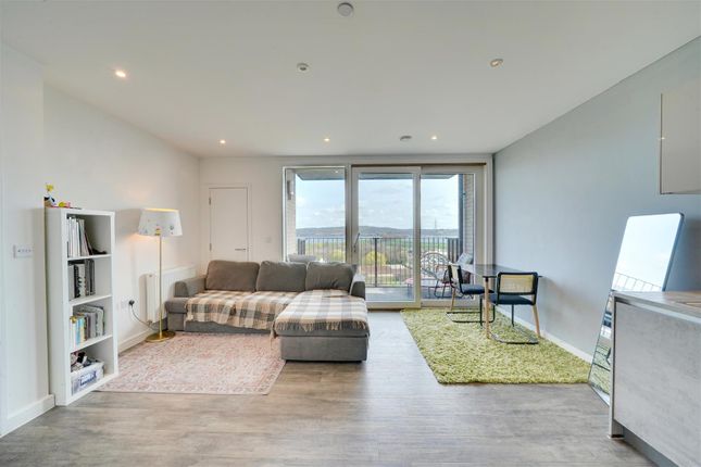 1-bed flat on 47, Peregrine Point, 1, Alma Road, Enfield, £285,000