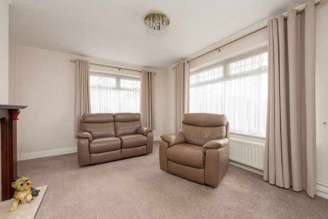 64 Greenhill Road, Herne Bay photo 3