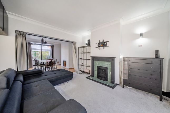 401, Commonside East, Mitcham photo 2
