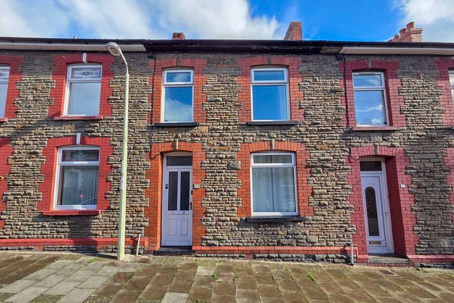 3-bed terraced on Thomas Street, Caerphilly, £180,000