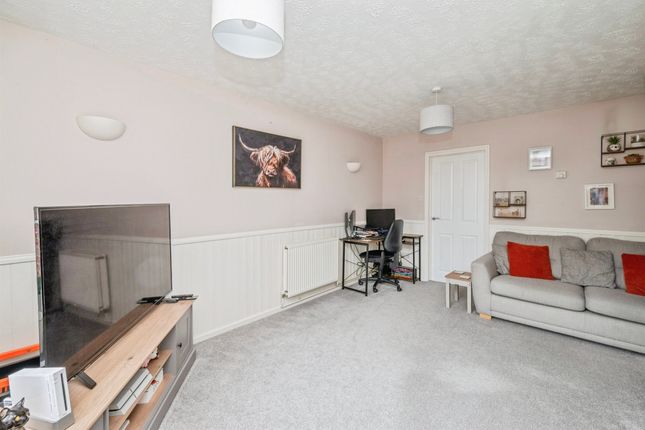 87, Hadfield Road, North Walsham photo 2