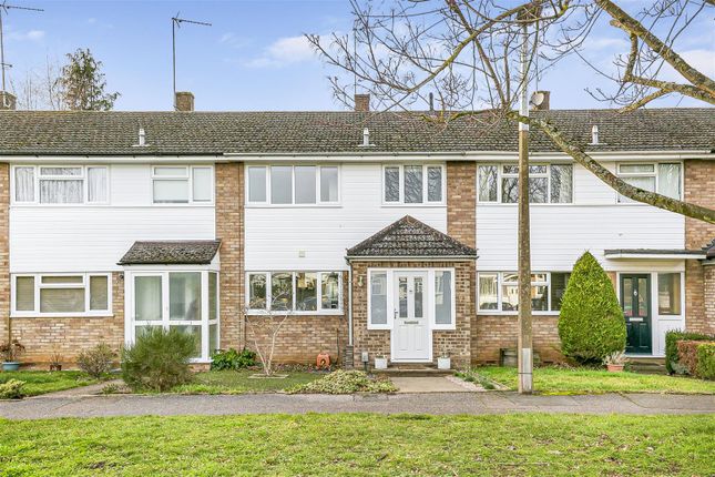 Thumbnail Terraced house for sale in Brookside, Hertford