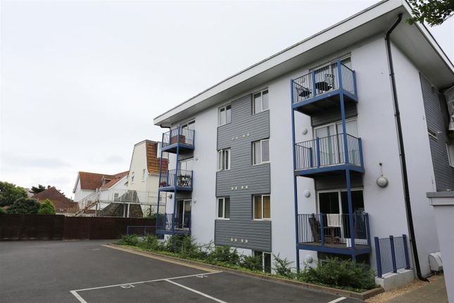 Thumbnail Flat to rent in St. Catherines Road, Southbourne, Bournemouth