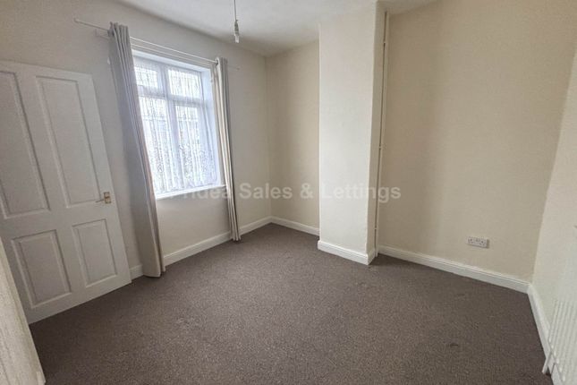 36, Linden Terrace, Gainsborough photo 3