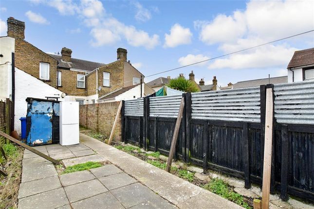 Terraced house for sale in Broad Street, Sheerness, Kent