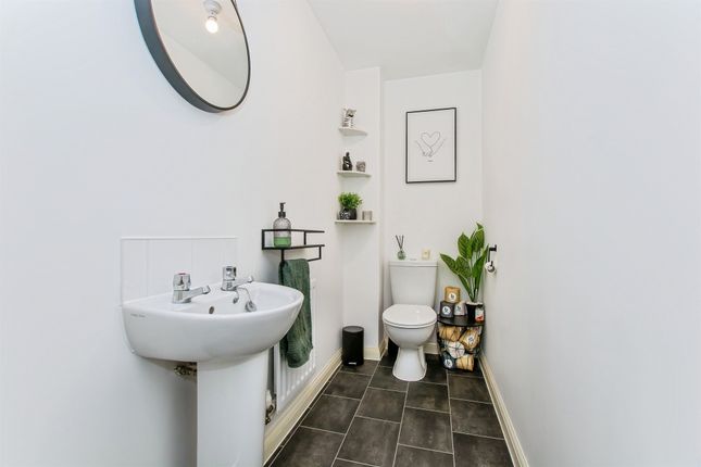 137, Banbury Drive, Peterborough photo 4
