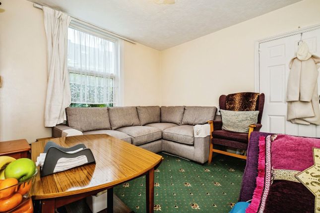 20, River Road, Littlehampton photo 4