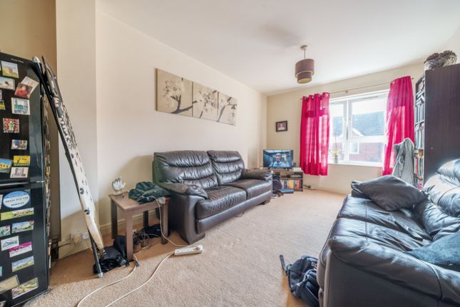 Flat for sale in Willingham Court, Willingham Street, Grimsby, Lincolnshire