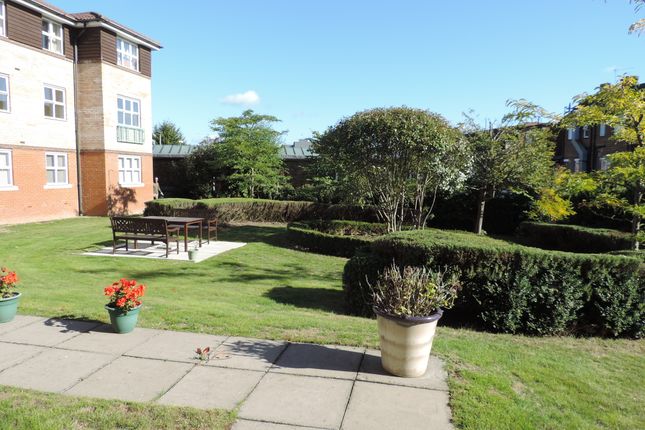 Flat for sale in Seabrook Court, Station Close, Potters Bar