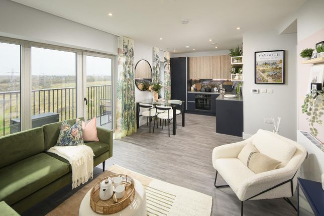 Flat for sale in Apartment 6.6.6, No.6 Bankside Gardens, Green Park, Reading