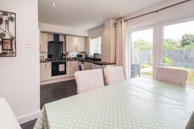 Town house for sale in School Row, Prudhoe