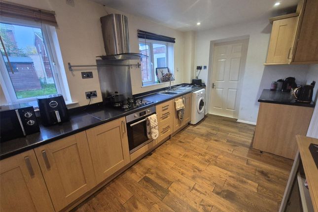 34, Wroxeter Way, Telford photo 3