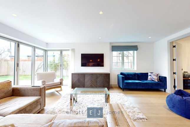 7, Beechview Drive, Waltham Abbey photo 3