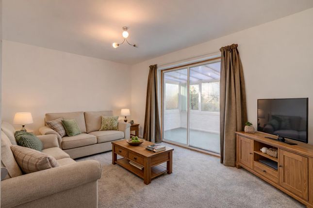 26, Newstead Avenue, Nottingham photo 3
