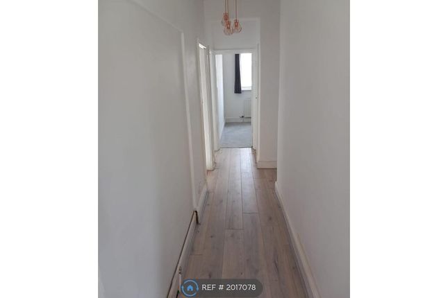 Room to rent in High Street, Kettering