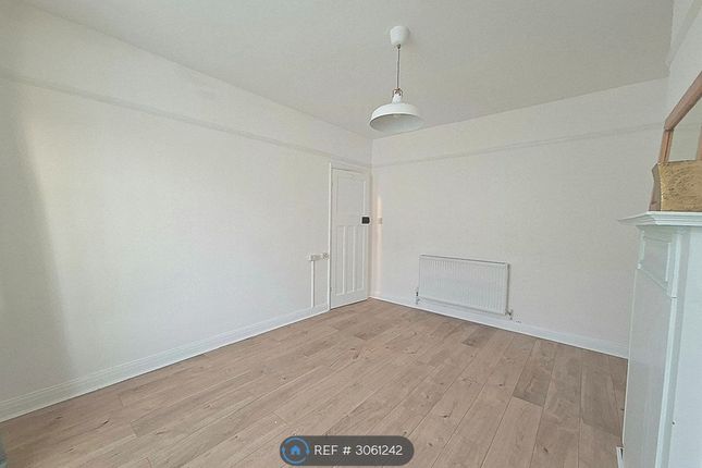 Blanmerle Road, London photo 4