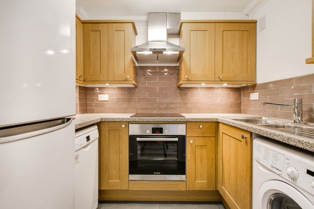 12,, Sovereign House, Fitzrovia photo 3