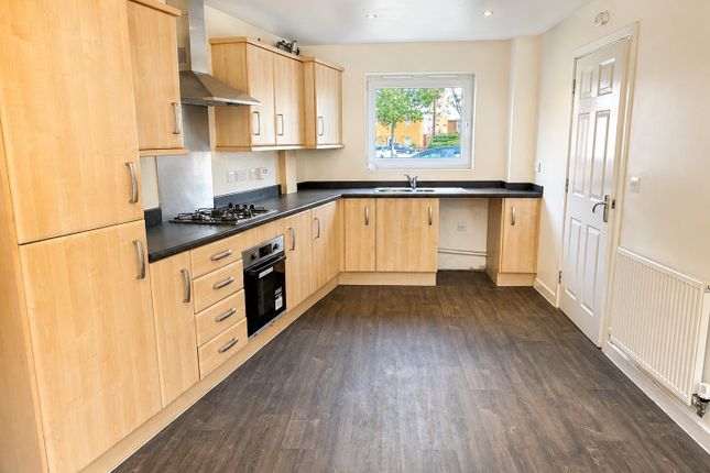 Torkildsen Way, Harlow photo 2