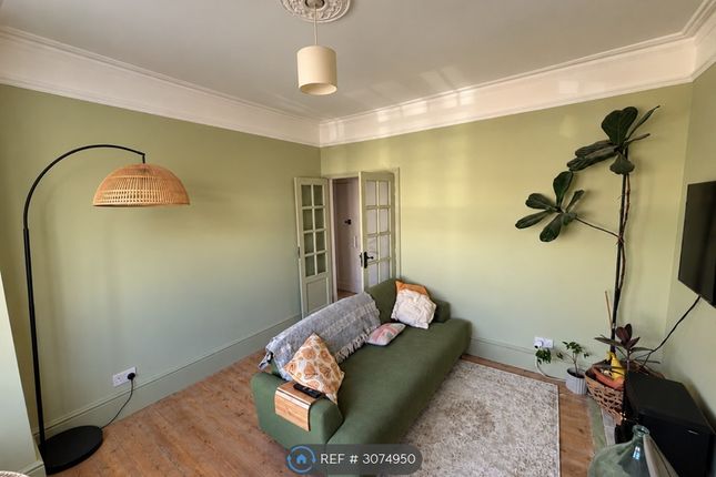 Heybridge Avenue, London photo 4