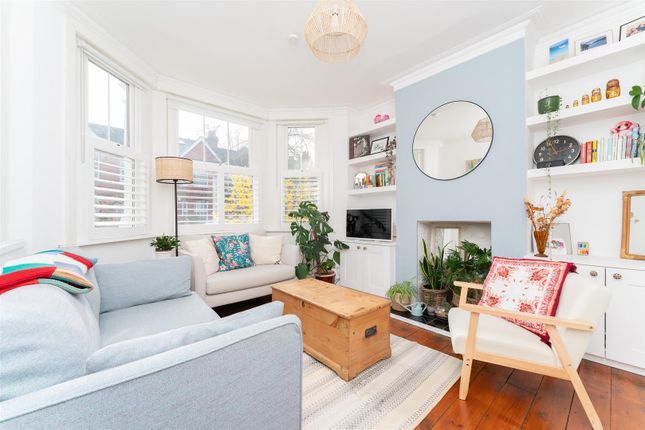 Thumbnail Flat for sale in Murray Road, Ealing