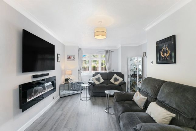 5, Linister Crescent, Howwood photo 2