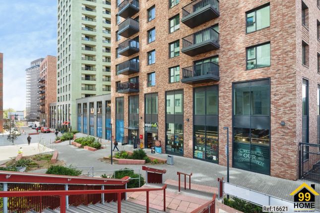 801, Riverstone Heights, Tower Hamlets photo 2