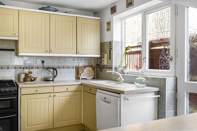 21, Mattock Way, Abingdon photo 4