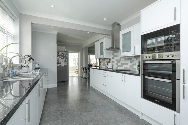 22, Twiss Road, Kent photo 4