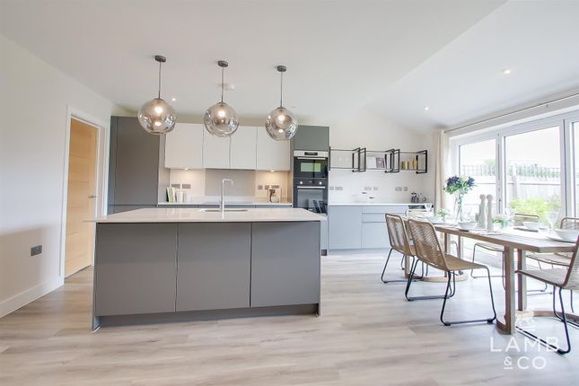 Plot 115 Admirals Green, Heckfords Road, Great Bentley photo 4