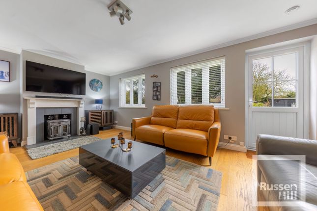 26 Heath Road photo 2