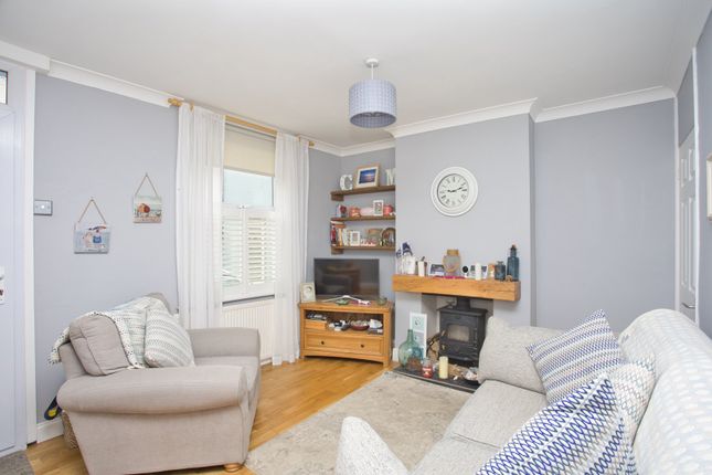 Campbell Road, Deal photo 2