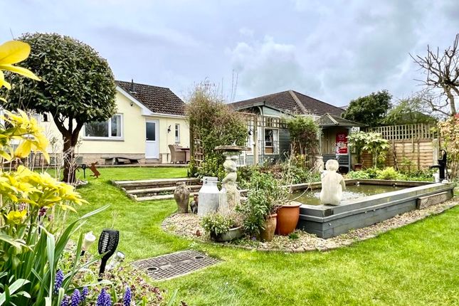 Thumbnail Bungalow for sale in The Street, Cherhill, Calne