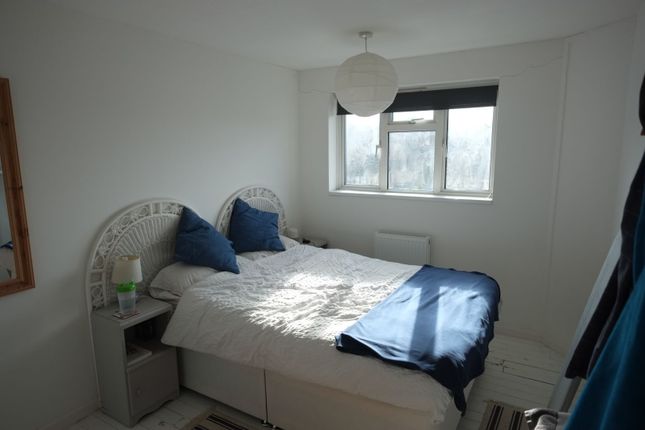 11, Gordon Row, Weymouth photo 4