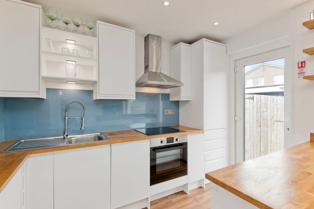 37, Lawmill Gardens, St Andrews photo 4