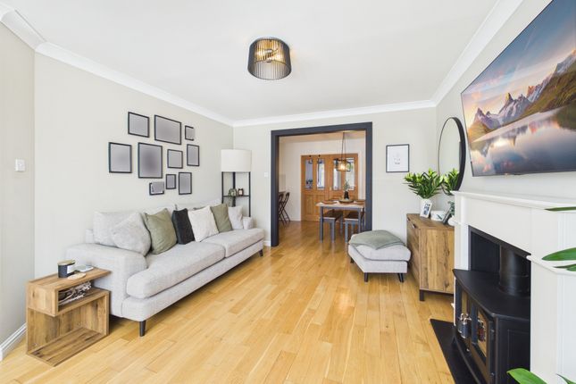 6, Mclaren Park, Blairgowrie photo 2