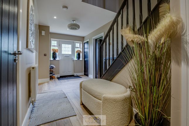 4, Greenlands Rise, Sheffield photo 4