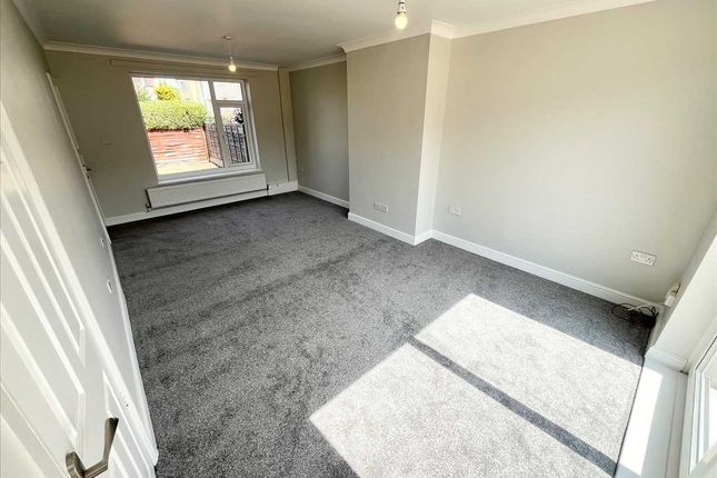 22, Tintagel Green, Nottingham photo 4