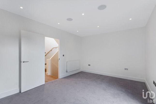 Town house for sale in Douro Street, London